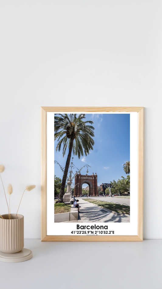 Barcelona / Arc de Triumf / English